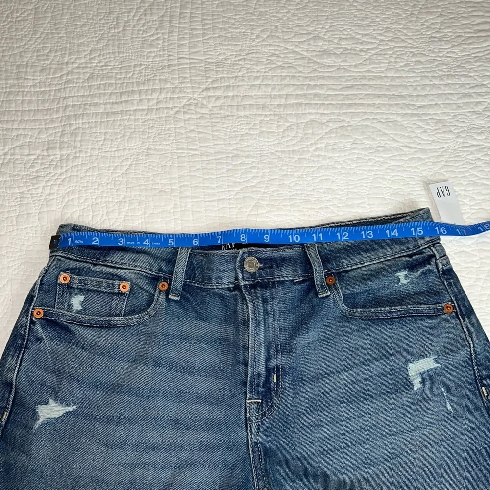 GAP Denim 5” Short Medium Indigo Wash NWT Sz 8/29 - Picture 5 of 11